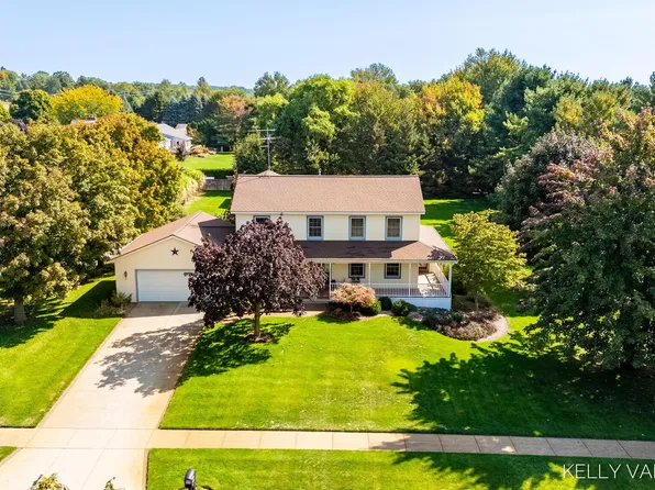 6458 Pleasant Valley Dr SW, Byron Center, MI 49315