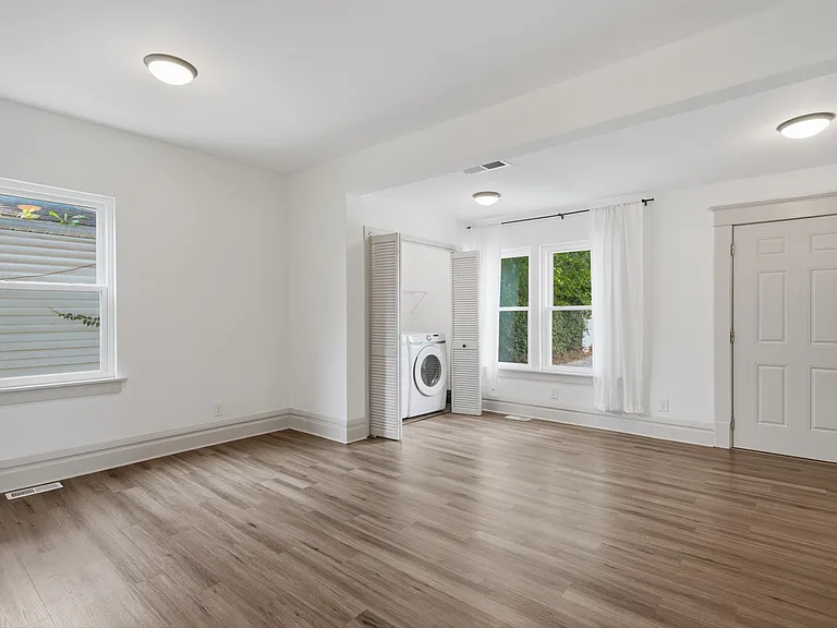 40 W Neff Ave — Photo 5