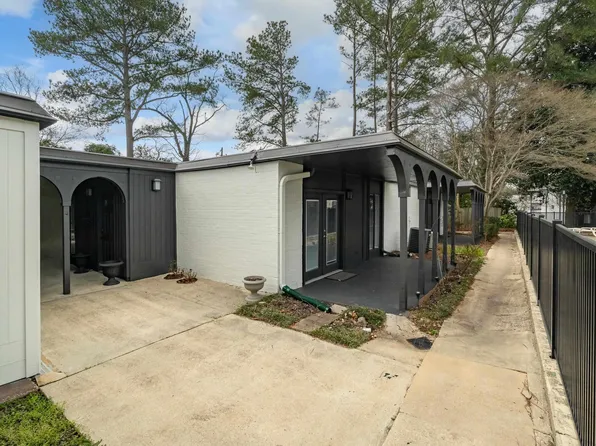 3017 Massey Rd APT C, Vestavia Hills, AL 35216