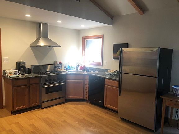 3rd image of 5140A Alhama Dr