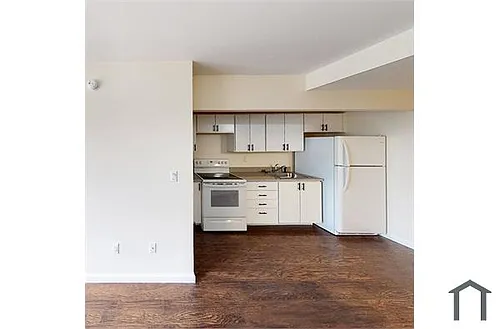 2065 Ryer Ave #12C Photo 1