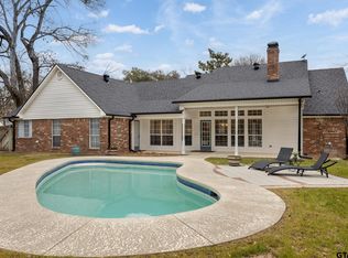22735 Diamond Bay Dr, Frankston, TX 75763