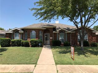 7310 Compass Point Dr, Rowlett, TX 75089