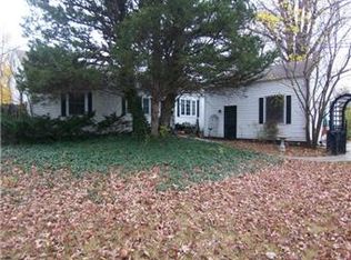 333 E South St, Olathe, KS 66061
