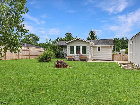 4th image of 347 Sylvia Dr