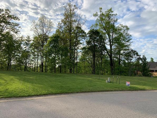 C7/c6b Crestwood Dr, Prestonsburg, KY 41653