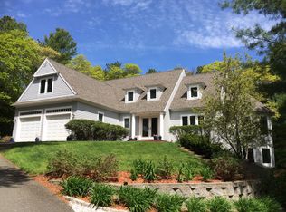 113 Paddock Cir, Mashpee, MA 02649