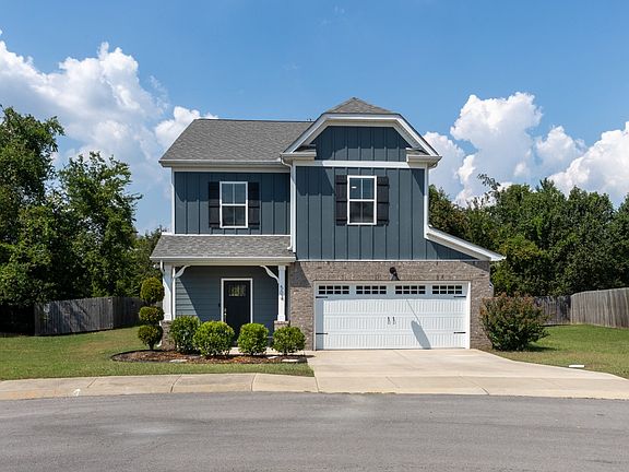 2nd image of 504 Stevens Ct