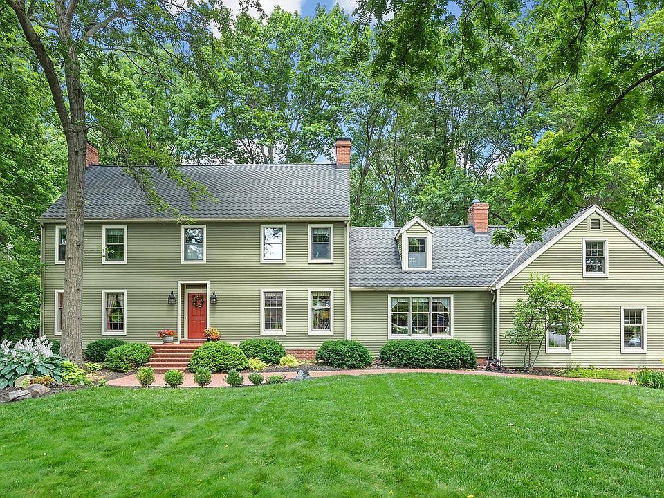 1st image of 3930 Deerpath Pl