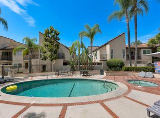 23401 Park Sorrento Unit 45, Calabasas, CA 91302