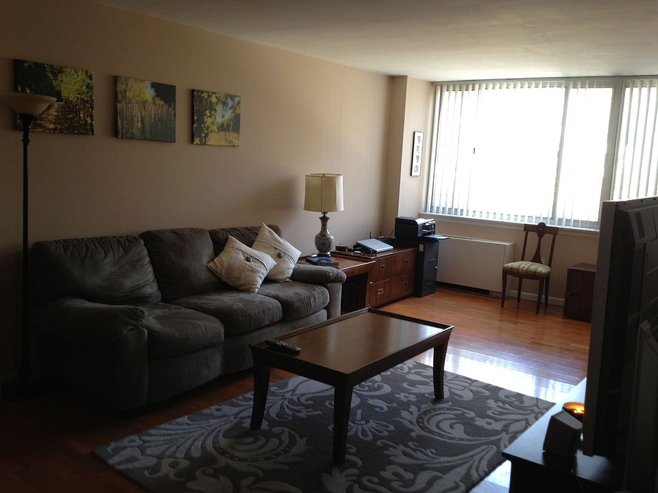 1st image of 5565 Columbia Pike APT 604