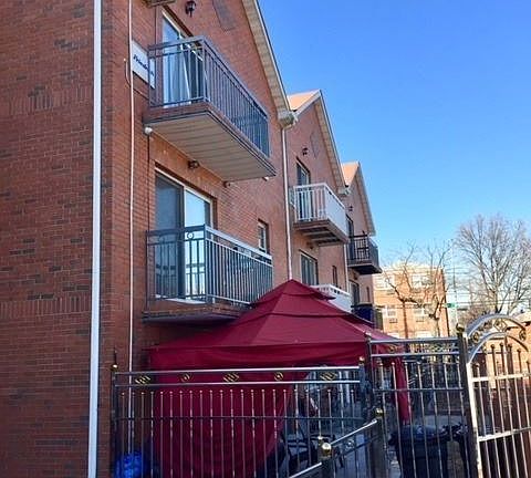 5th image of 2508 81st St
