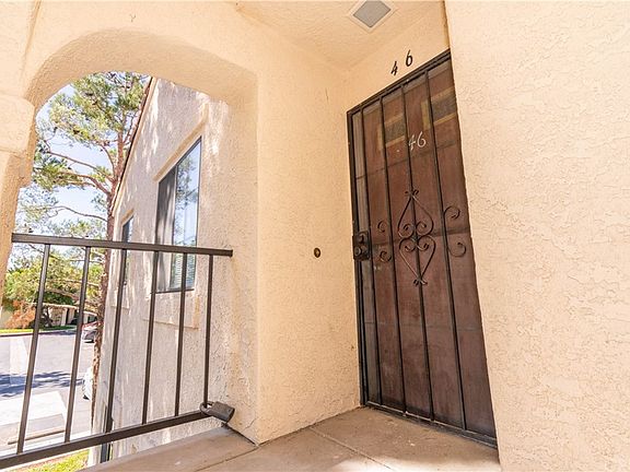2nd image of 2554 Olive Dr APT 46