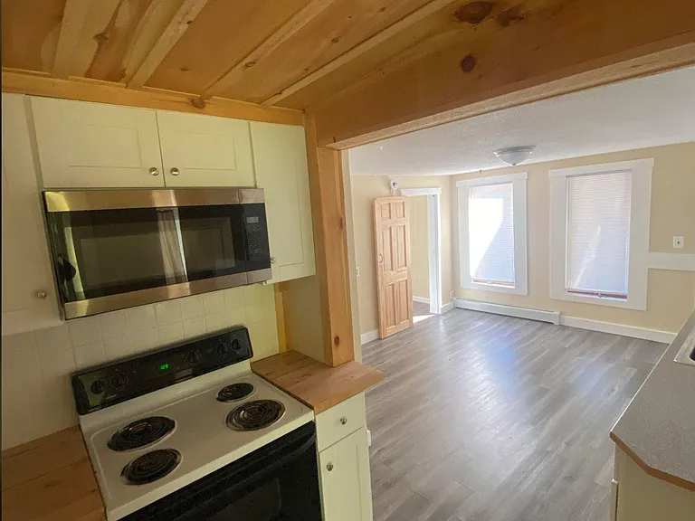 78 Stratton Rd #1 — Photo 2