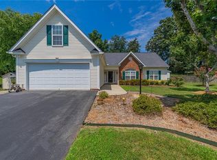 359 Hidden Creek Rd, Winston Salem, NC 27127