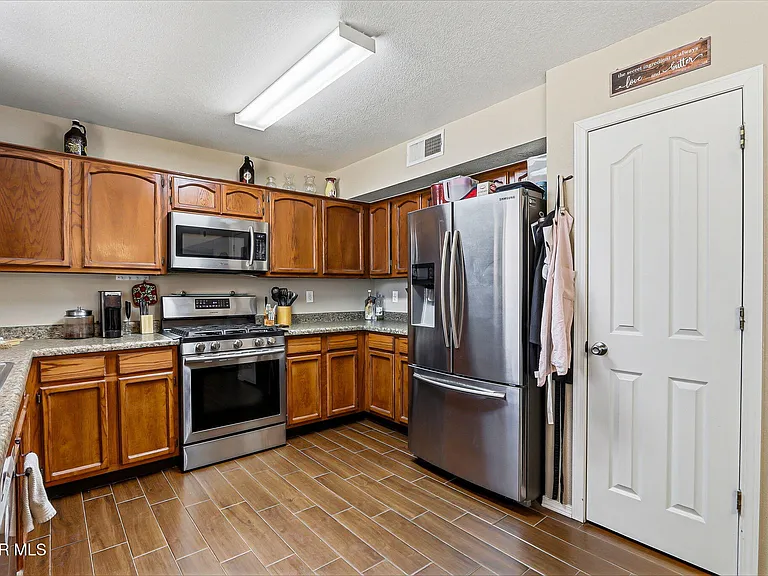 14233 Spanish Point Dr — Photo 14
