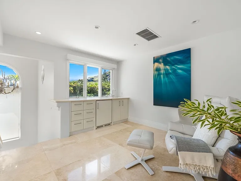 896 Mokulua Dr — Photo 65