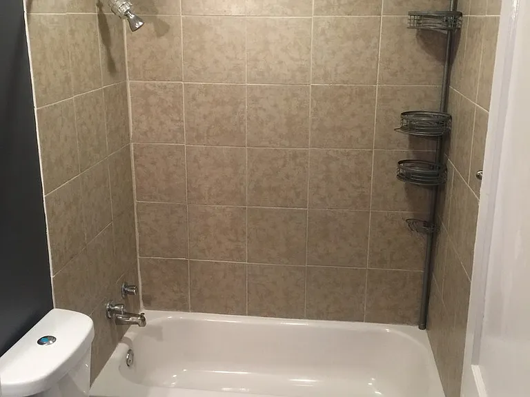 902 Gibson Dr — Photo 11
