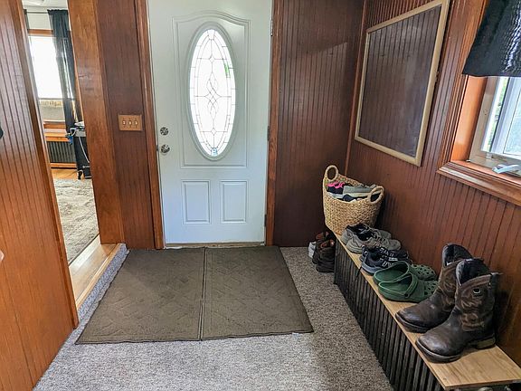 5th image of 172 Bradley St