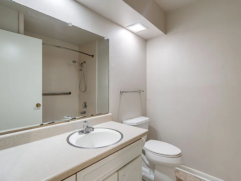 816 E Mustang St — Photo 23