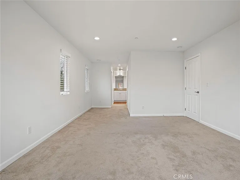 15940 W Ward Ct — Photo 12