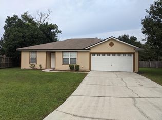2742 Secret Harbor Dr, Orange Park, FL 32065