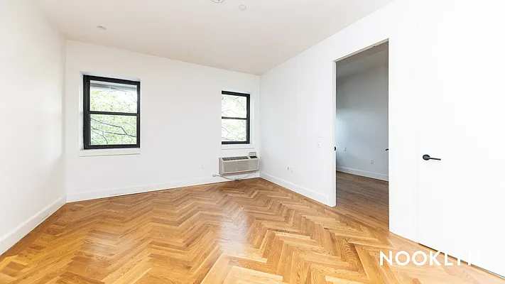 Rented by Nooklyn NYC LLC | media 19
