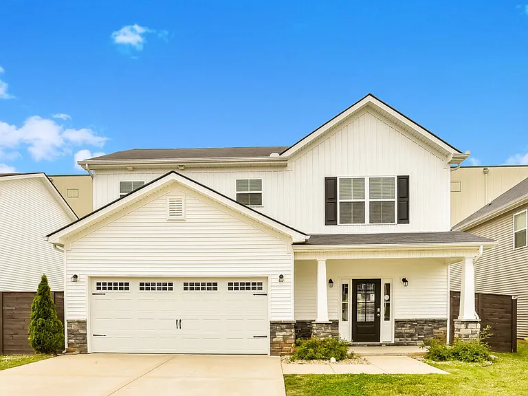 1631 Sunray Dr — Photo 1