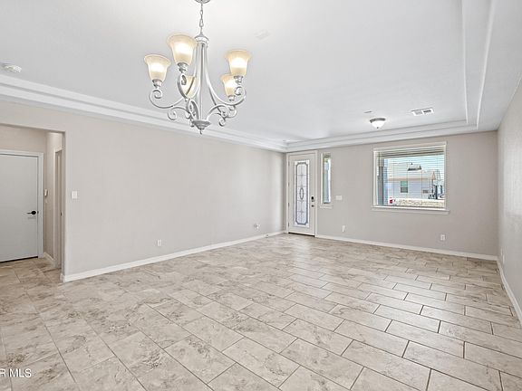 5th image of 4604 Marisabel Azcarate St
