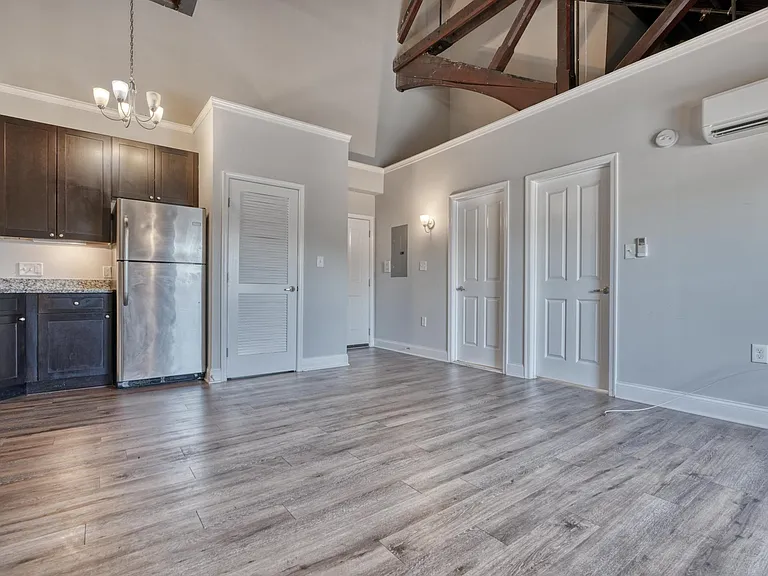1728 Eastern Ave #12 — Photo 5