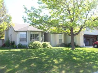 703 Redwood Ln, Nampa, ID 83651