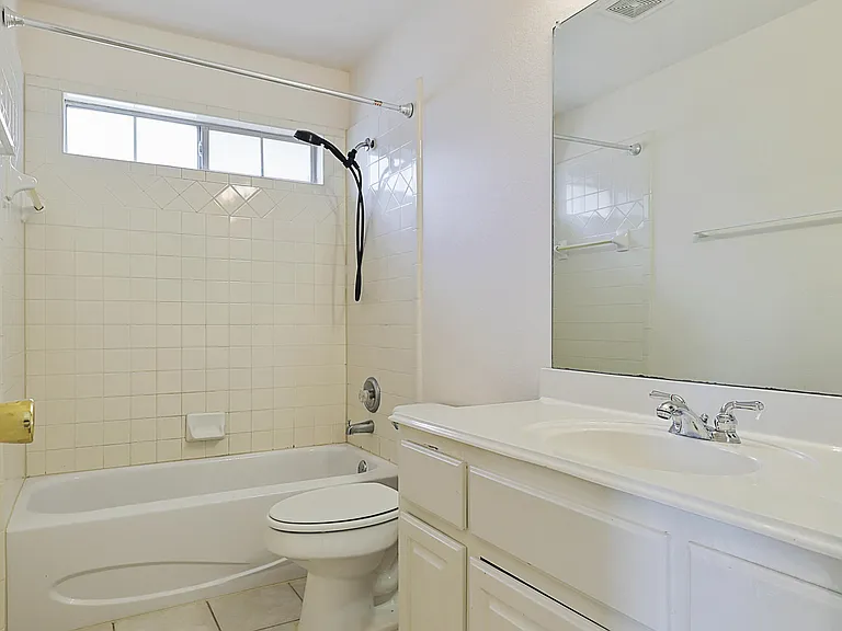 9233 Dark Forest Dr — Photo 32