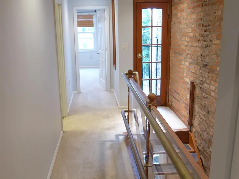 713 Portland St — Photo 11
