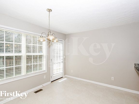 5th image of 4015 McEachern Cove Dr