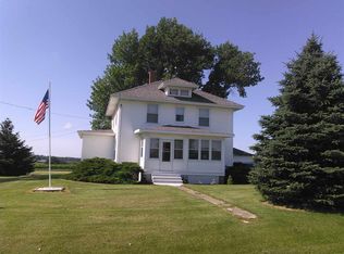 15175 W Stees Rd, Lena, IL 61048