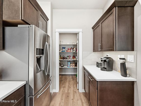 5th image of 641 Ripatti Way