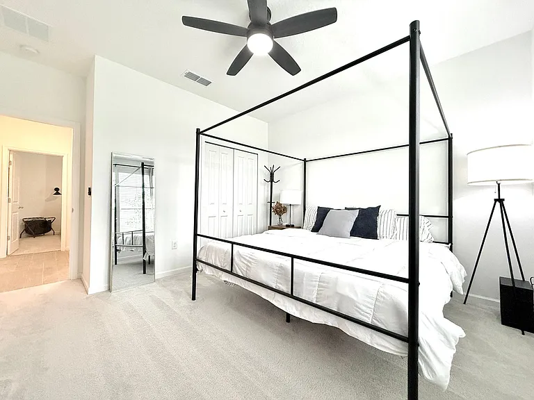 9797 Giada Dr — Photo 19