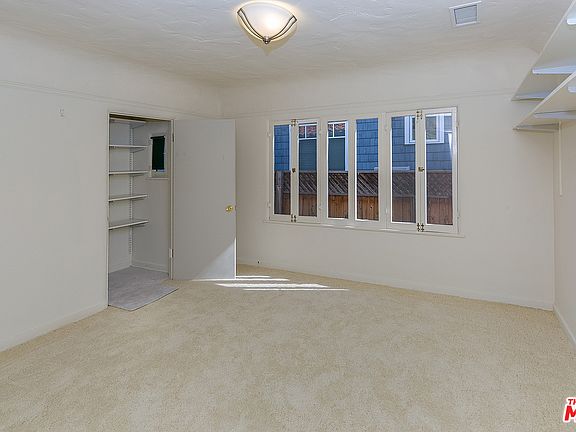 3rd image of 10580 Cushdon Ave