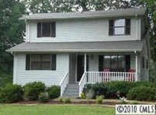 926 Red Fox Ln, Concord, NC 28025