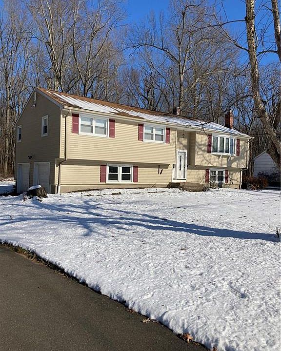 1st image of 124 Edgewood Dr