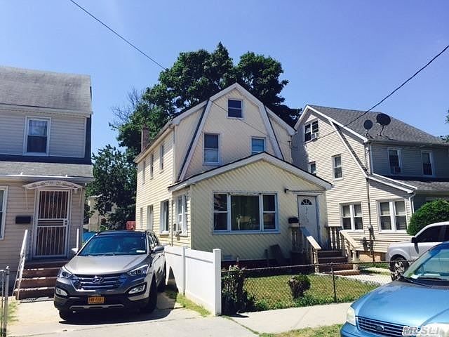 1st image of 17916 142nd Ave