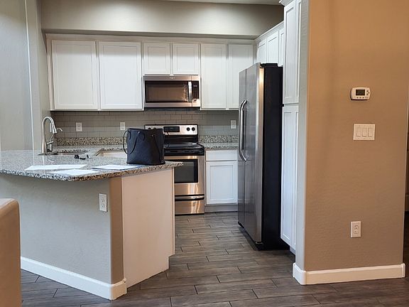 5th image of 240 W Juniper Ave Unit 1135