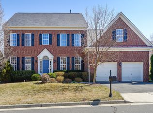 20376 Water Valley Ct, Sterling, VA 20165