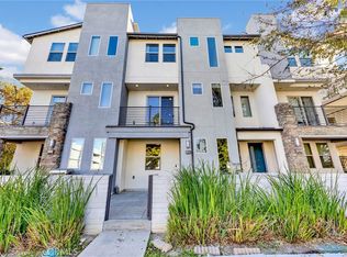 19505 Cardigan Dr, Northridge, CA 91324