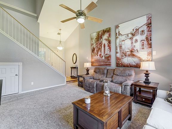 5th image of 2607 Greenlee Dr