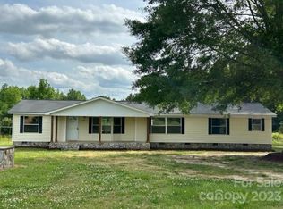 139 Ebenezer Rd, Kings Mountain, NC 28086