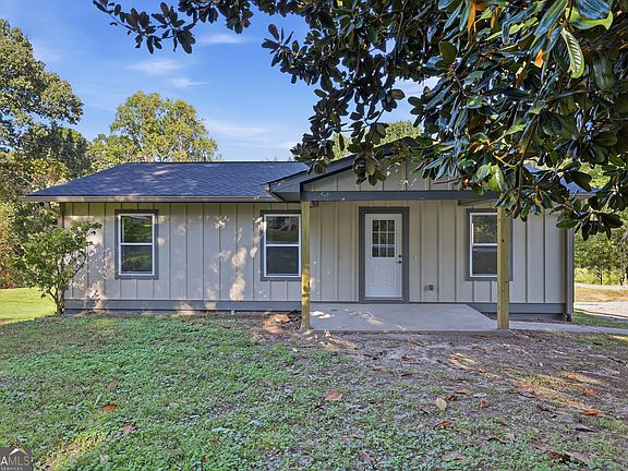 2nd image of 23 Sherri Ln