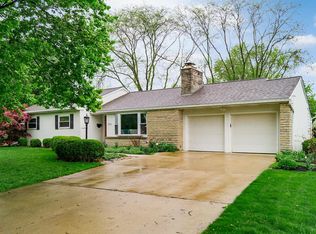 2148 Oakmount Rd, Upper Arlington, OH 43221