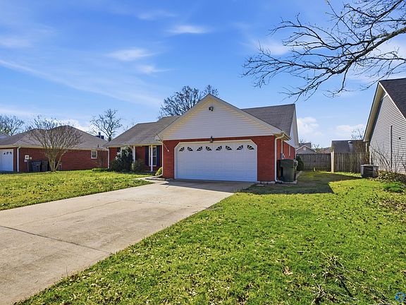 4th image of 2307 Winthrop Dr SW