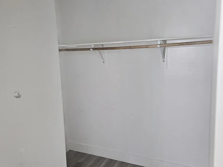 214 S Roosevelt St #L — Photo 30